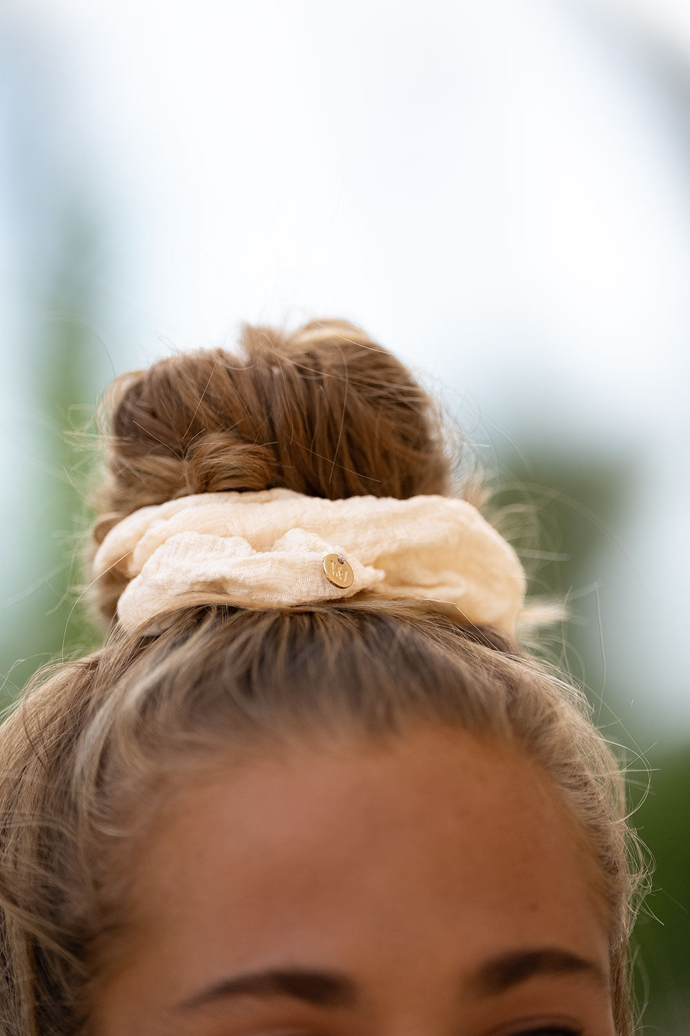 Scrunchi-offwhite-2-final